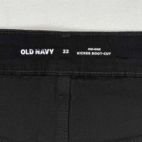 Old Navy Plus Women’s Mid Rise Kicker Bootcut Jean Size 22 2X Black - Picture 5 of 16